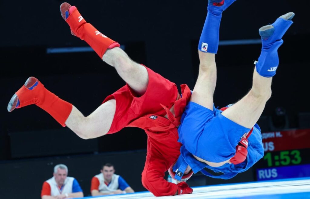 Самбисты сборной Подмосковья — чемпионы Спартакиады учащихся России.